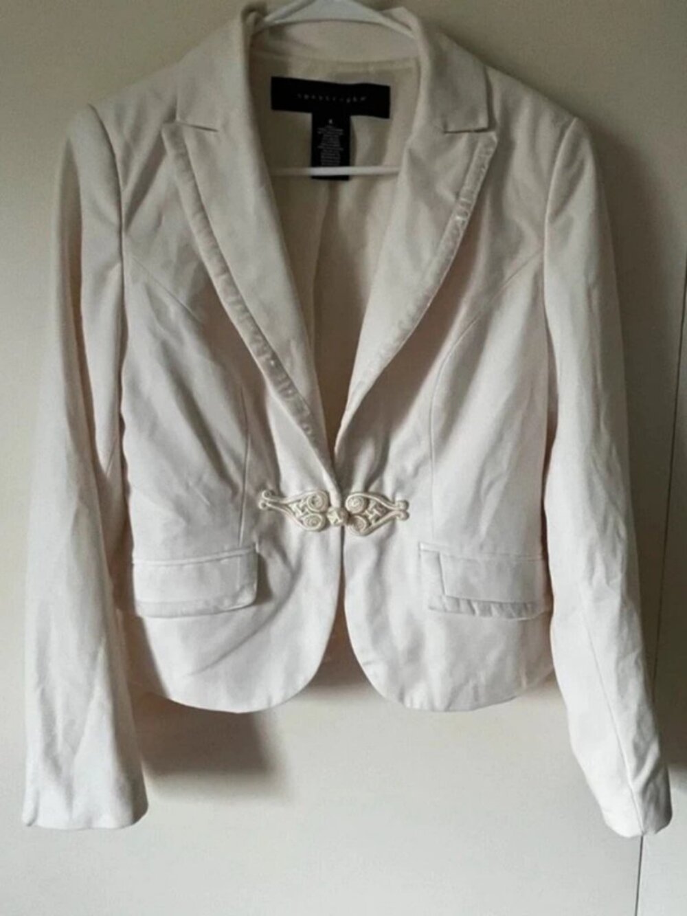Apostrophe size 6 cream women’s blazer